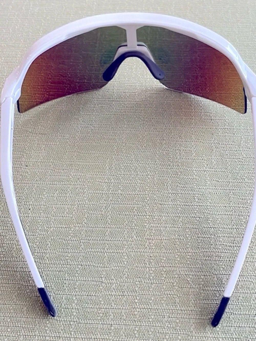 Rawlings RY134 Youth Boys Girls Sports White Shield Sunglasses & Zip Case